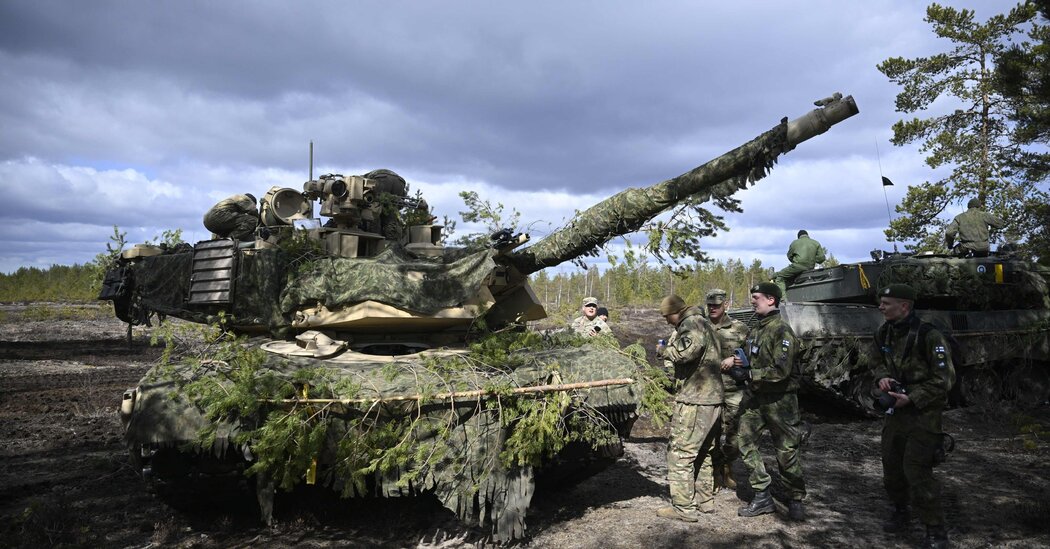 Abrams Tanks to Arrive in Ukraine Soon, U.S. Defense Secretary Says: Live Updates Abrams Tanks to Arrive in Ukraine Soon, U.S. Defense Secretary Says: Live Updates