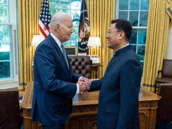 ambassador to US calls for ‘concrete, small steps’ in relations but silent on whether Xi will attend Apec