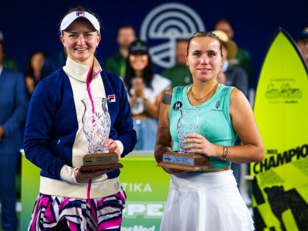 Barbora Krejcikova beats Sofia Kenin to claim San Diego title