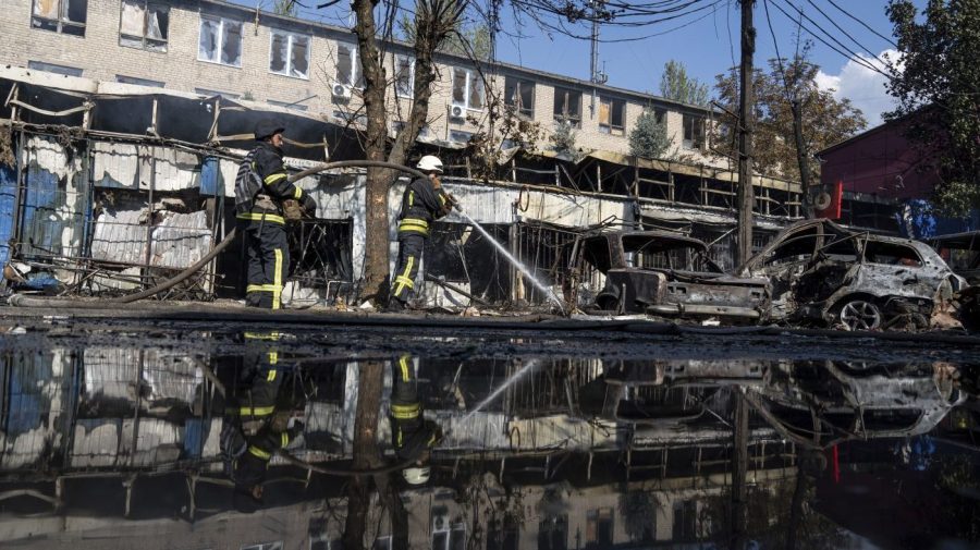 House overwhelmingly approves Ukraine aid House overwhelmingly approves Ukraine aid