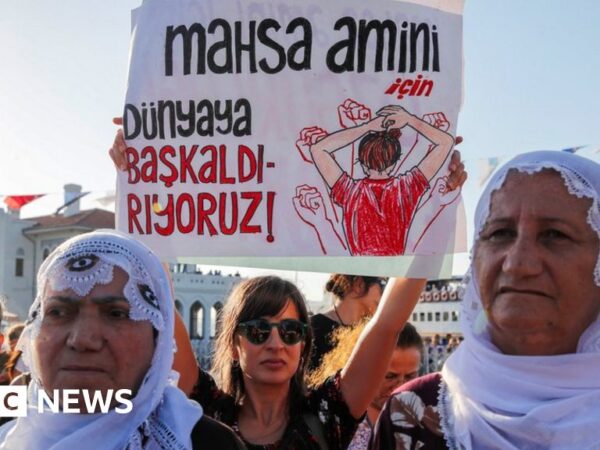 Mahsa Amini: Protesters mark one year since death of Iranian student