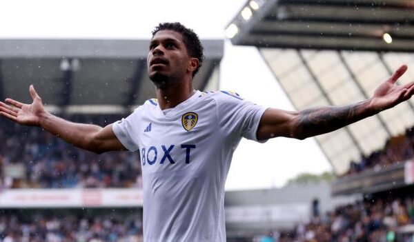 Millwall 0-3 Leeds United: Joel Piroe nets twice as Whites register second victory