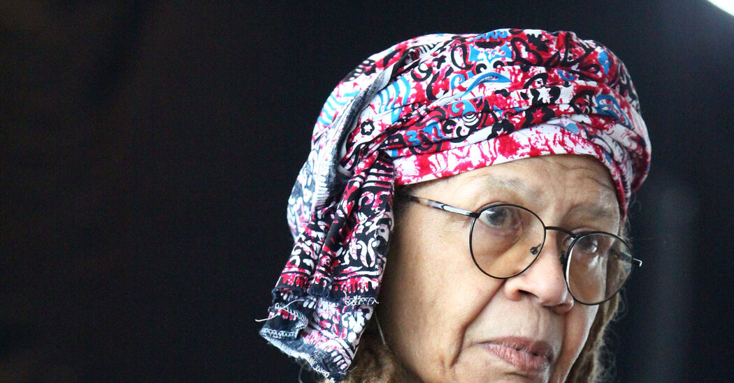 Pearl Bowser, Expert in Early Black Filmmakers, Dies at 92