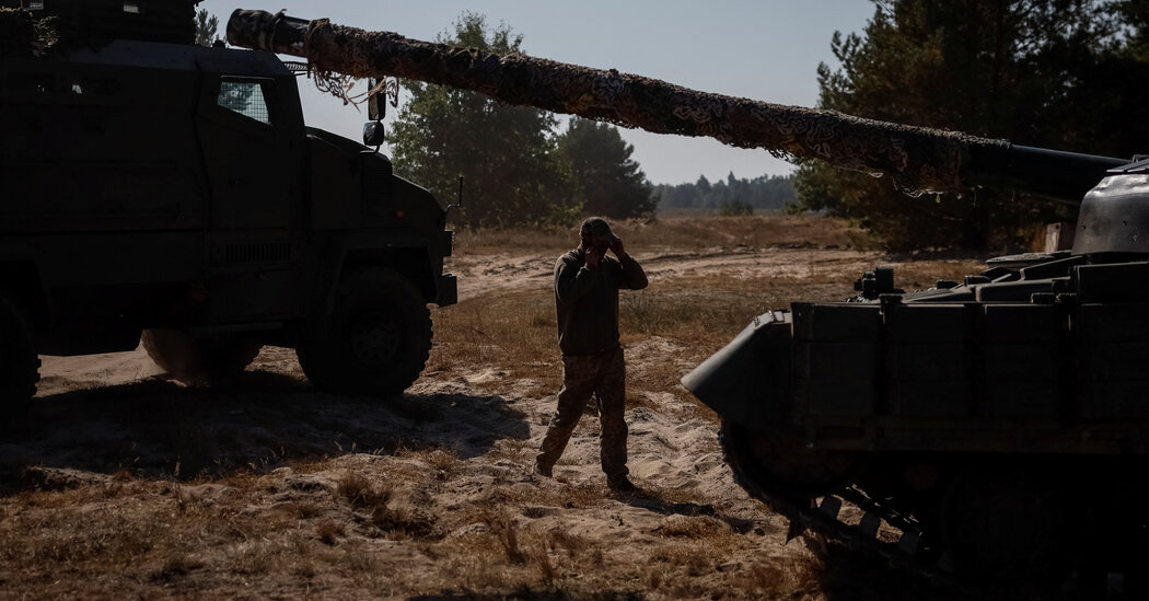 Russia-Ukraine War Live Updates: Defense Officials Meet Zelensky in Kyiv