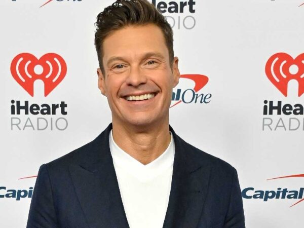 Ryan Seacrest Dishes on Texts With ‘Sweet’ Vanna White Ahead of Hosting ‘Wheel of Fortune’ (Exclusive)