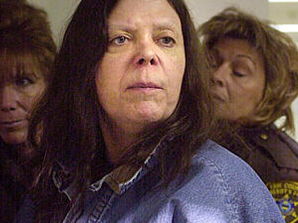 The Best True Crime Podcasts and Documentaries to Stream Now