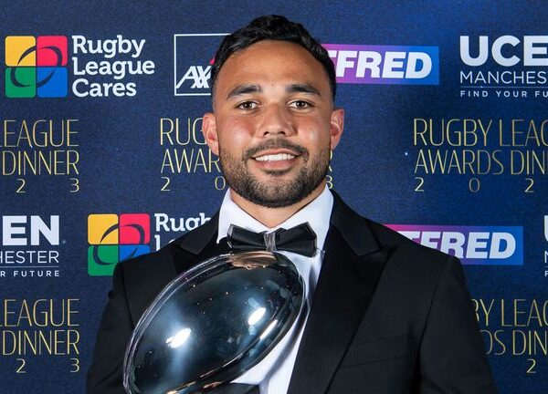 Bevan French named 2023 Steve Prescott MBE Betfred Super League Man of Steel | Rugby League News
