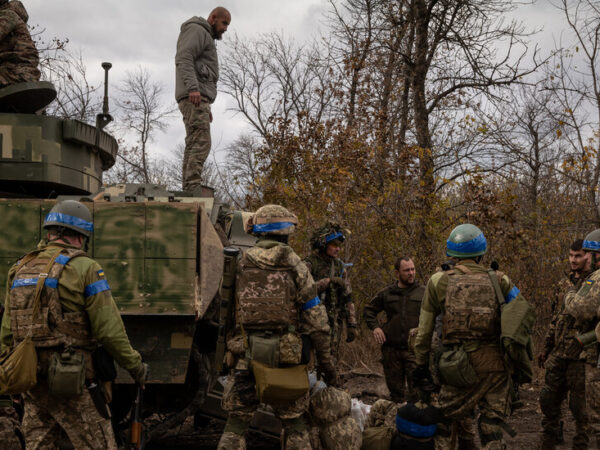 Both Sides Pay a Bloody Price for Coveted Ukrainian City