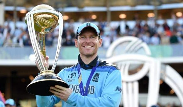 Can you name the 16 players to play ODI cricket for two teams?