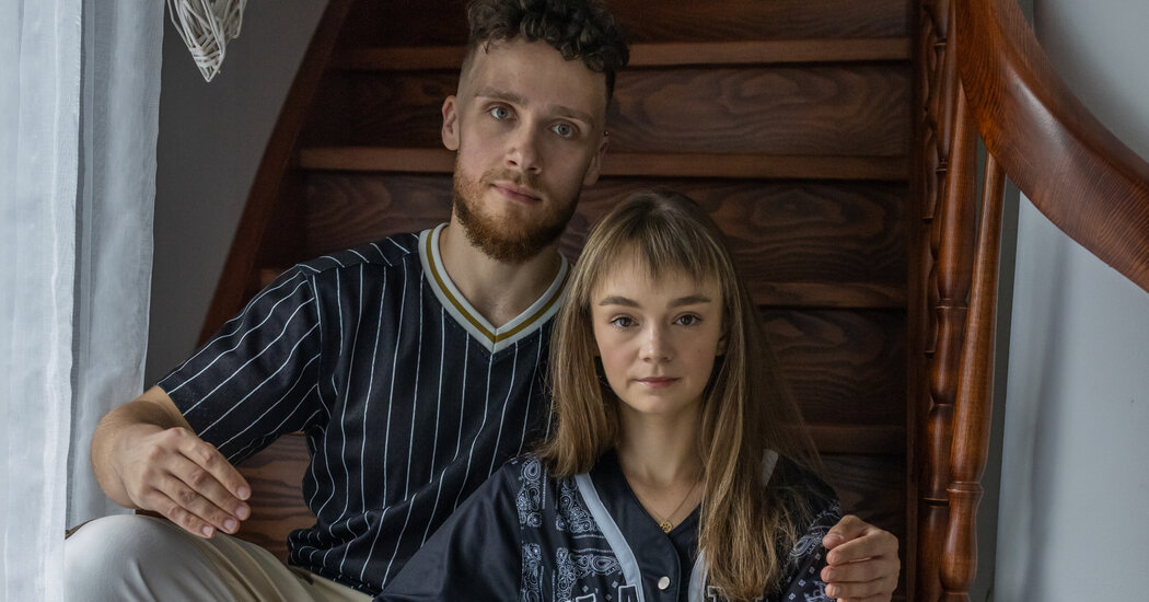 Dancers and Video Game Characters Merge in the Uncanny Valley Dancers and Video Game Characters Merge in the Uncanny Valley