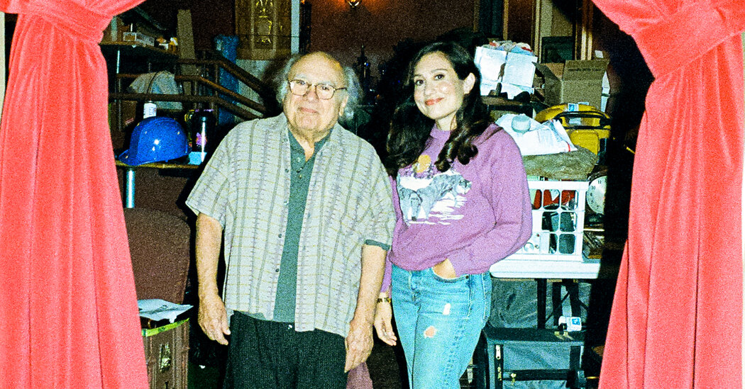 Danny DeVito, His Daughter and a Lot of Baggage (Onstage) Danny DeVito, His Daughter and a Lot of Baggage (Onstage)