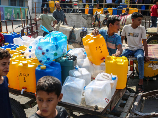 Food and Water Grow Scarce in Gaza Amid Israeli Siege and Strikes