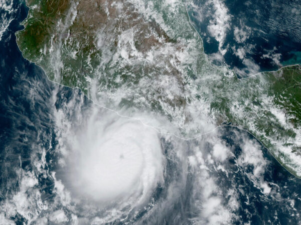 Hurricane Otis Live News: Storm Cuts Off Communications with Acapulco