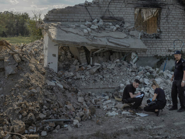 In Izium, Ukraine, Fear Remains a Year After Russian Retreat