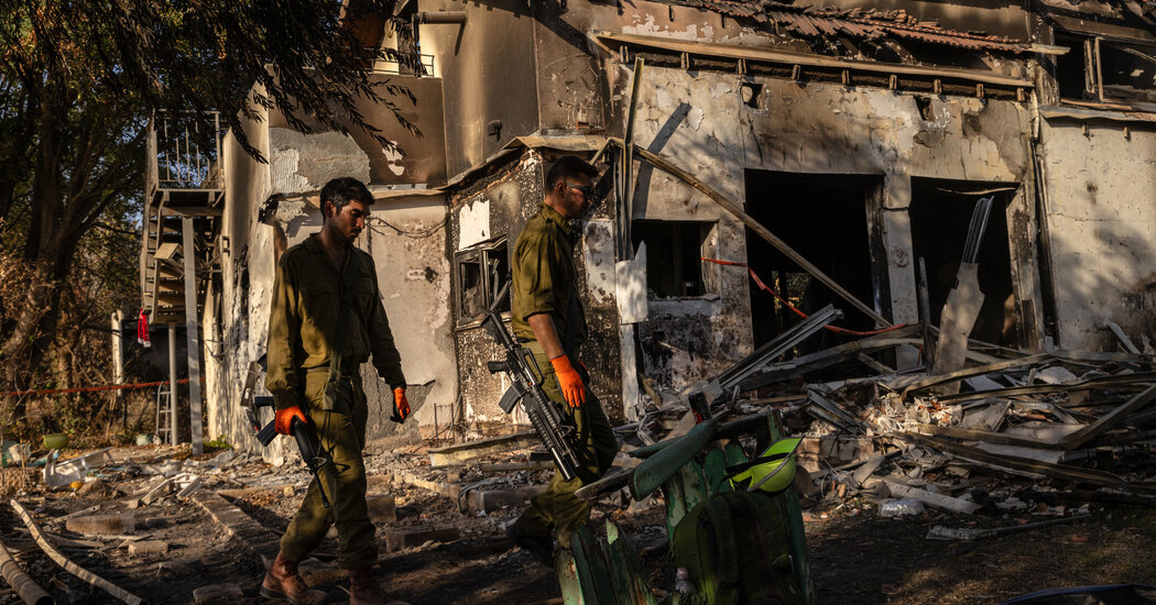 Israel-Hamas War News: Israel Briefly Sends Tanks Into Gaza Strip