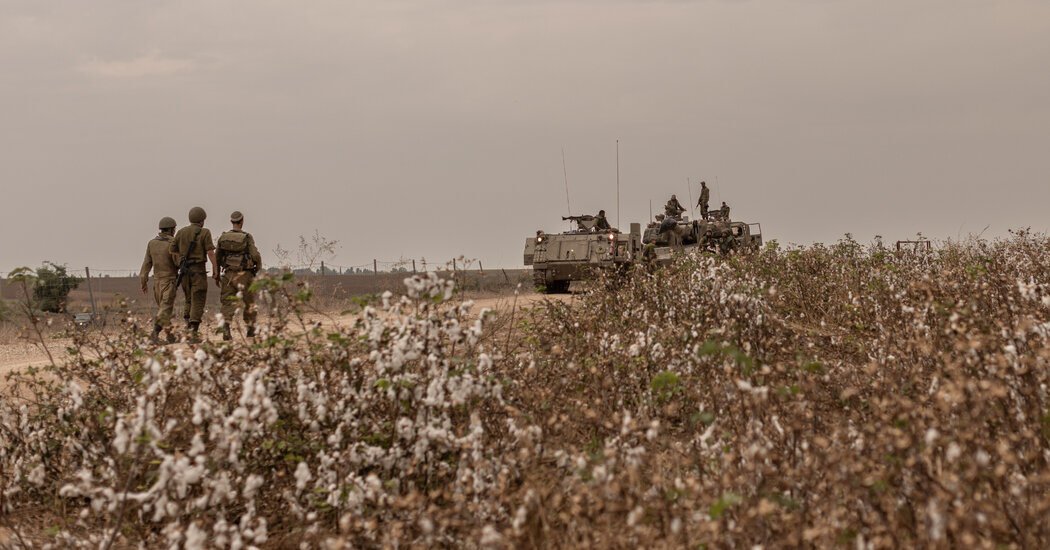 Israel Orders ‘Complete Siege’ of Gaza and Hamas Threatens to Kill Hostages Israel Orders ‘Complete Siege’ of Gaza and Hamas Threatens to Kill Hostages