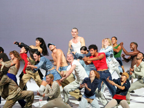 (La)Horde: Dancing Out Primal Impulses and Resistance