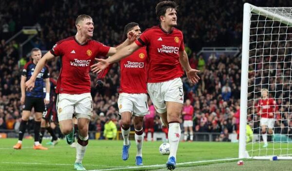 Manchester United 1-0 Copenhagen: Andre Onana penalty save secures Champions League win