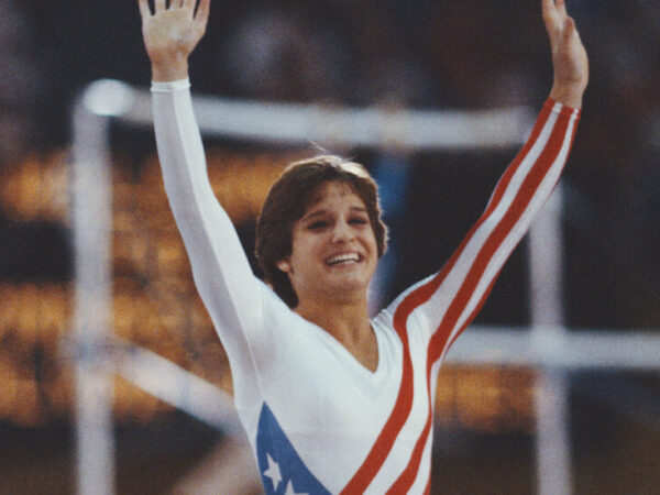 Mary Lou Retton Has Pneumonia and ‘Is Fighting for Her Life,’ Daughter Says