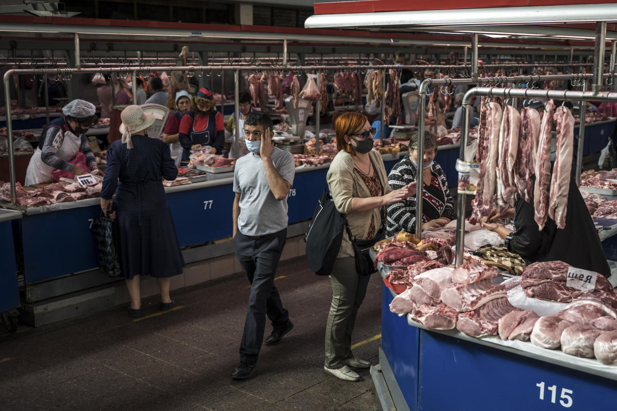 Russia’s Economy Is Increasingly Structured Around Its War in Ukraine