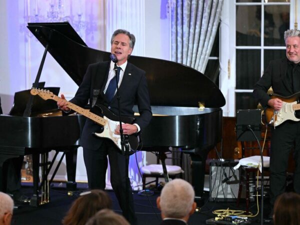 Secretary of State Blinken Plays the Guitar to Launch “Music Diplomacy” Initiative