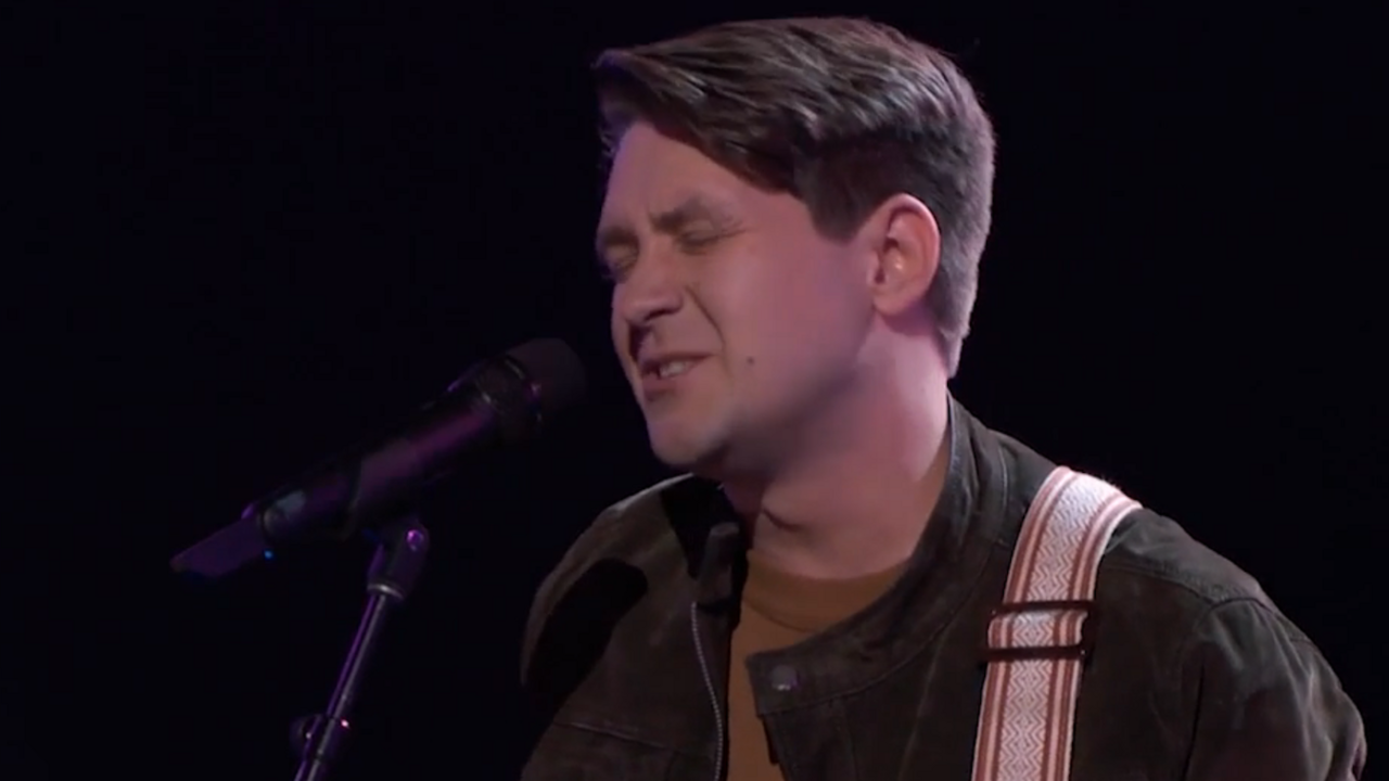 ‘The Voice’: Lennon VanderDoes’ Unique Voice Stuns the Coaches