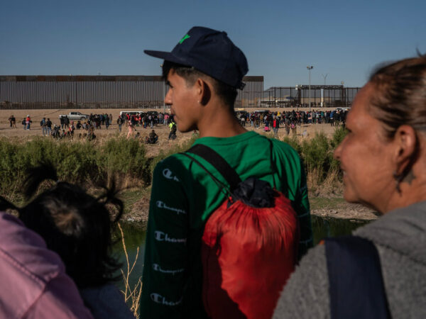 U.S. to Begin Deporting Venezuelans in Effort to Cut Down Border Numbers