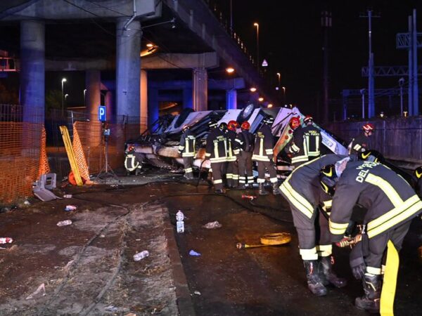 Venice Bus Plunge Kills at Least 21