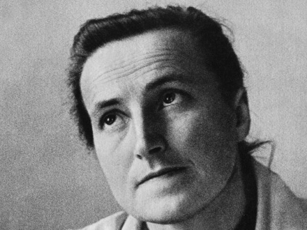 Wanda Poltawska, 101, Who Forged a Friendship With a Future Pope, Dies