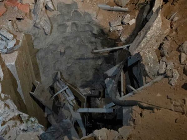 Israel Displays Tunnel Shaft at Al-Shifa Hospital and Says It Will Allow In Some Fuel