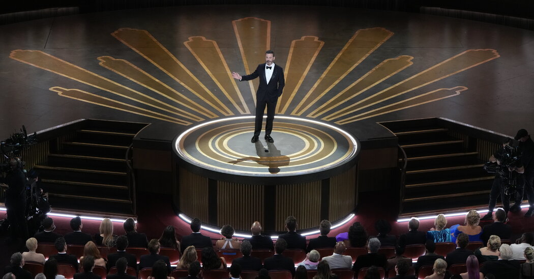 Jimmy Kimmel Said to Be Returning as Oscars Host Jimmy Kimmel Said to Be Returning as Oscars Host