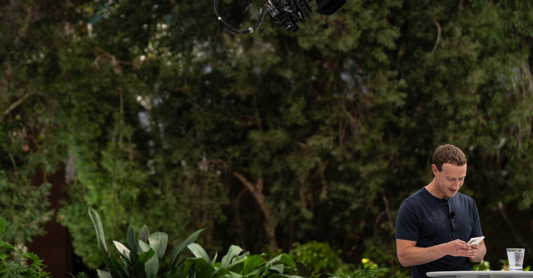 Mark Zuckerberg Taps the Strengths of WhatsApp