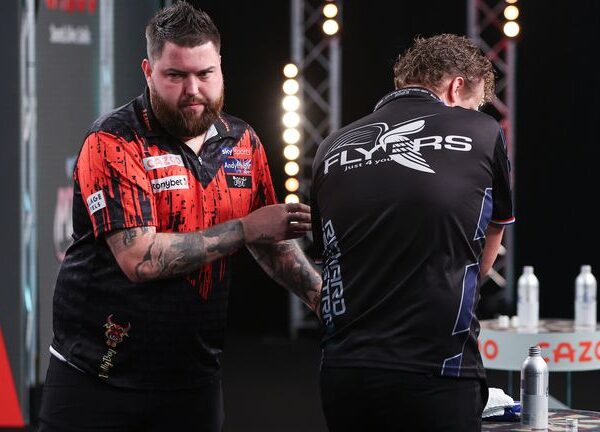 Michael Smith exits Players Championship in first round after shock defeat to Richard Veenstra | Darts News Michael Smith exits Players Championship in first round after shock defeat to Richard Veenstra | Darts News