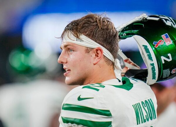 New York Jets bench Zach Wilson for Tim Boyle at quarterback vs Miami Dolphins on Sky Sports | NFL News