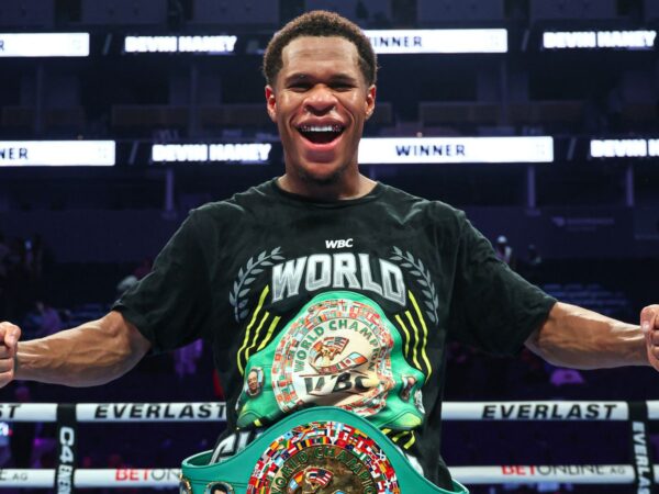 Devin Haney becomes two-weight world champion after unanimous decision against Regis Prograis | Boxing News Devin Haney becomes two-weight world champion after unanimous decision against Regis Prograis | Boxing News
