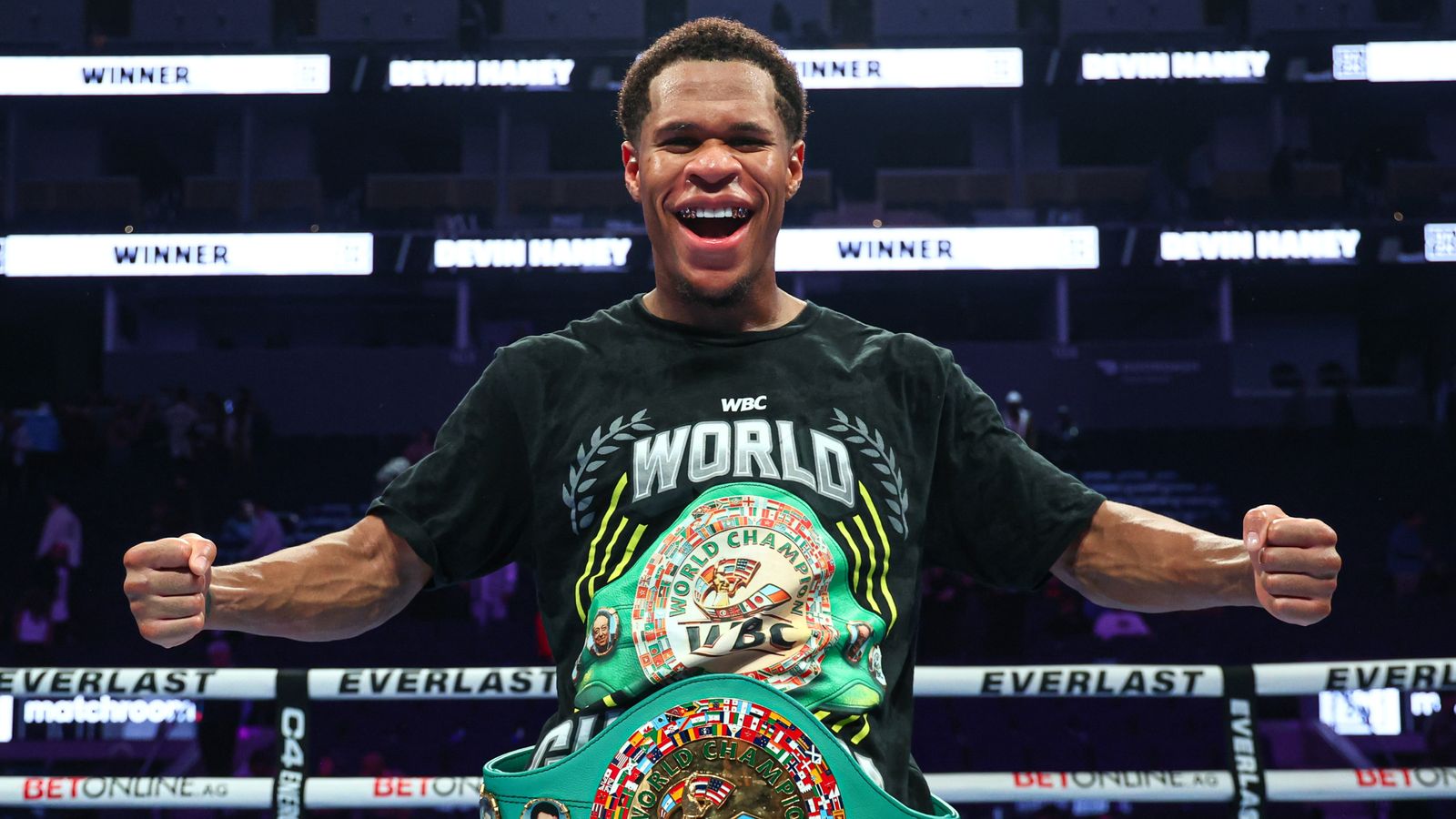 Devin Haney becomes two-weight world champion after unanimous decision against Regis Prograis | Boxing News