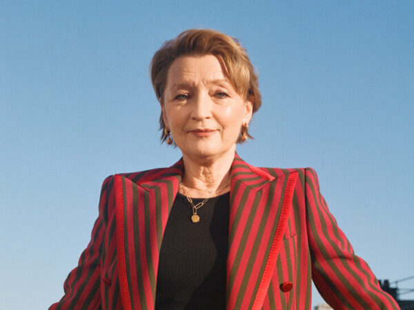 Lesley Manville on the Lonely Final Days of Princess Margaret in ‘The Crown’