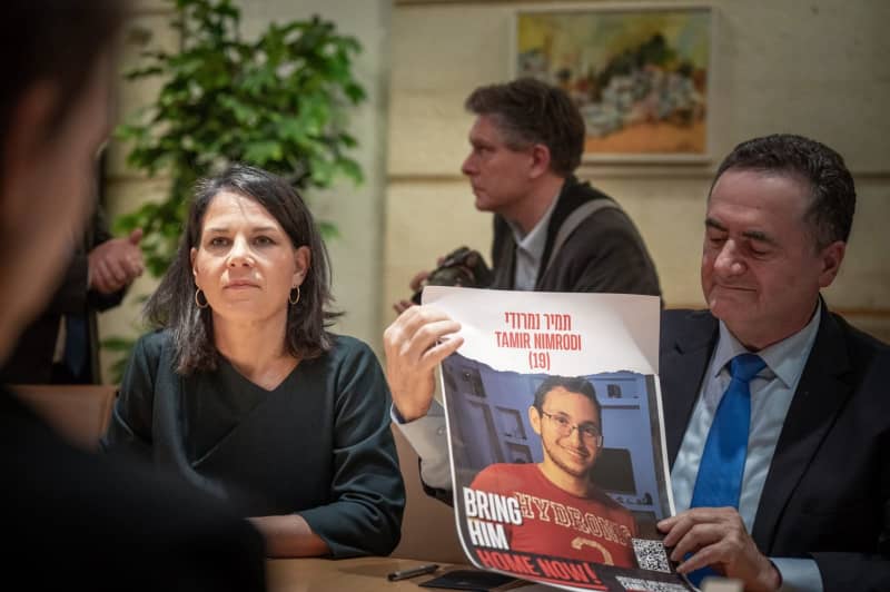 Baerbock meets Israeli Foreign Minister Katz