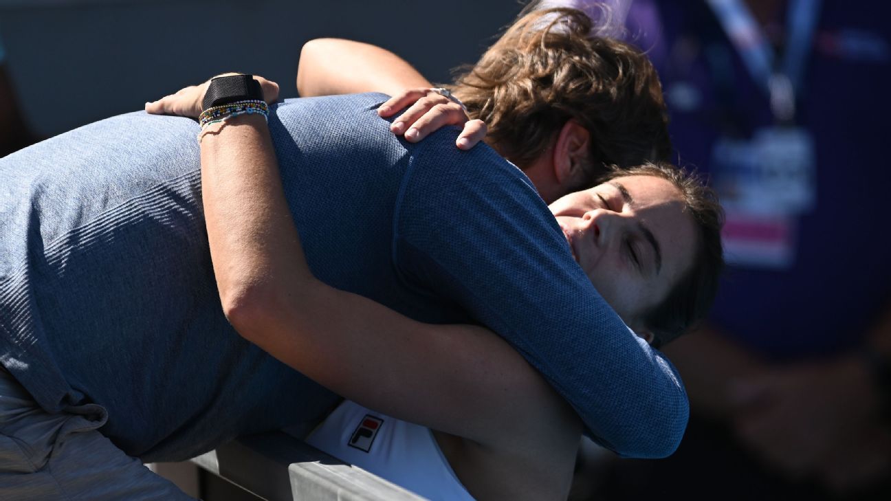 Emma Navarro outlasts Elise Mertens in Hobart final Emma Navarro outlasts Elise Mertens in Hobart final