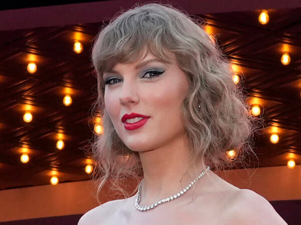 Fake Explicit Taylor Swift Images Swamp Social Media