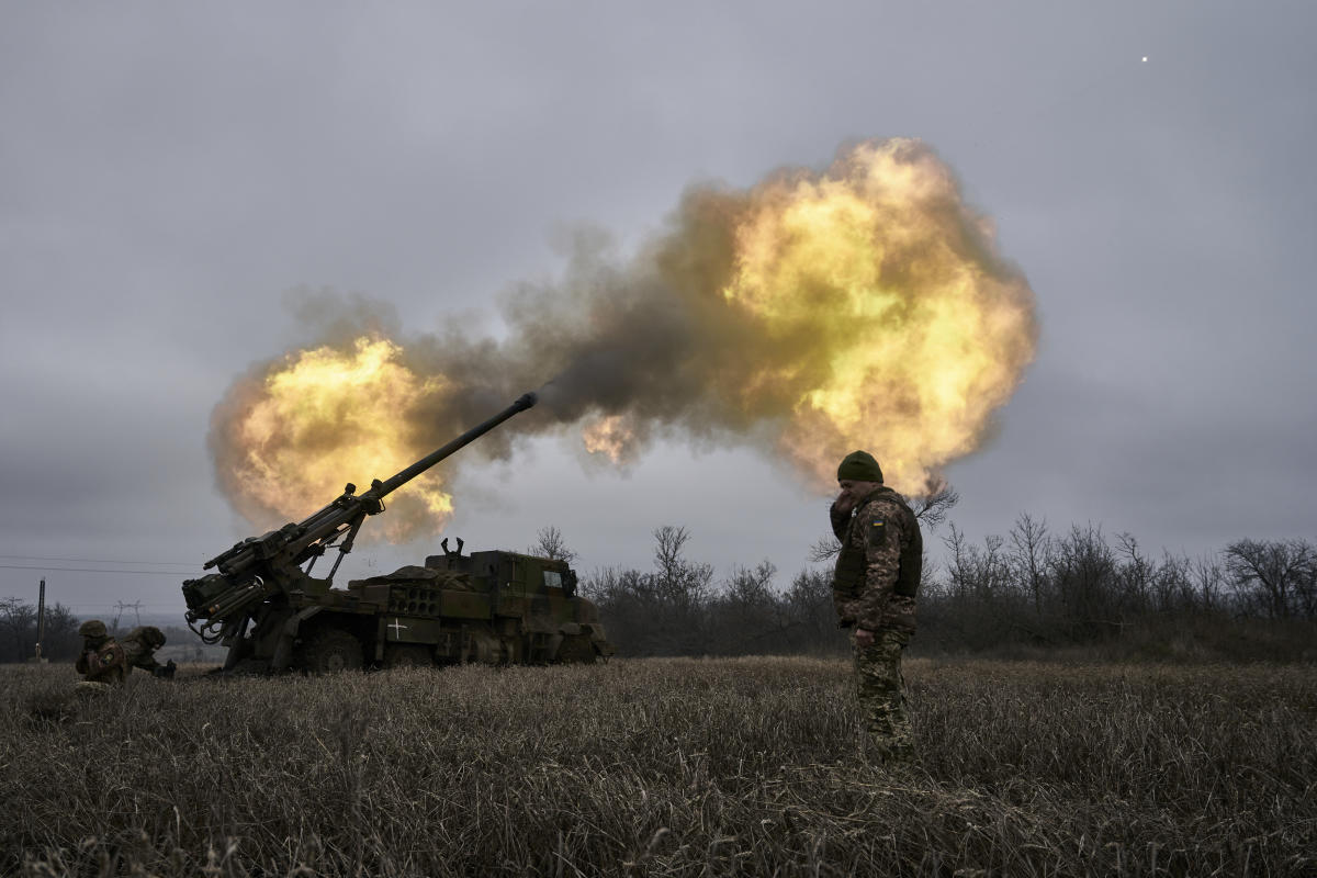France ramps up weapons production for Ukraine and says Russia is scrutinizing the West’s mettle France ramps up weapons production for Ukraine and says Russia is scrutinizing the West’s mettle