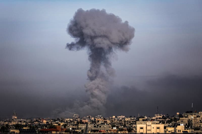 Israel vows increased military pressure on Hamas as war hits 100 days Israel vows increased military pressure on Hamas as war hits 100 days
