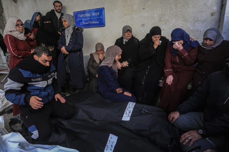 Israeli army calls on more Khan Younis residents to flee