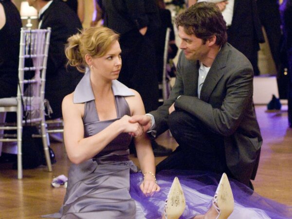 Katherine Heigl Has a ’27 Dresses’ Moment by Dancing to Elton John’s ‘Bennie & the Jets’ at Emmys After-Party