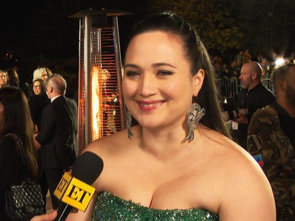 Lily Gladstone Says She Walked Two Miles To Buy ‘Titanic’ VHS ‘For Kate Winslet’ (Exclusive)