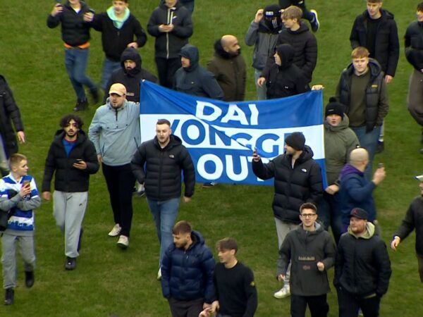 Reading vs Port Vale abandoned as home fans refuse to leave pitch in protest over club ownership | Football News