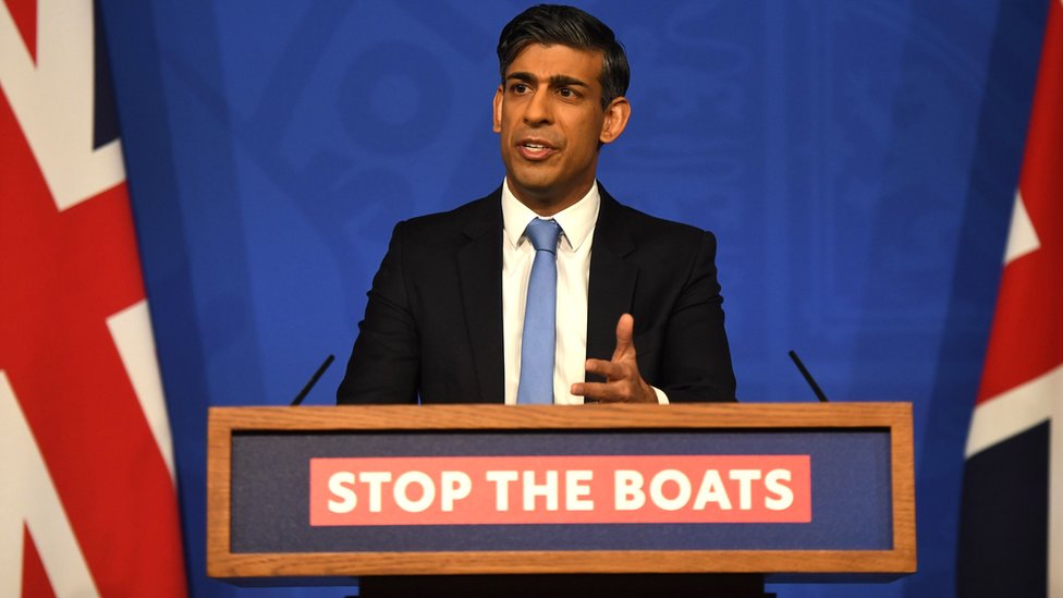 Rishi Sunak urges Lords to back Rwanda bill
