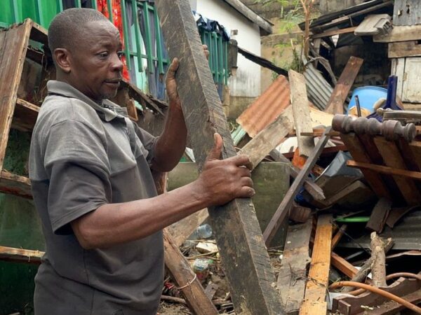 Roads unpassable in Tanzania’s main city