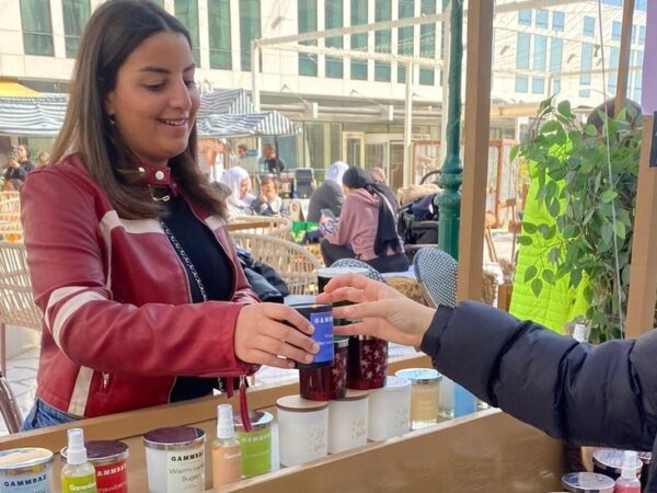 Solihull teen entrepreneur’s candles light up business world