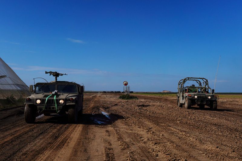South Gaza battles rage as heavy rain hits displaced people further north
